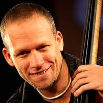 Avishai Cohen Trio et Pink Freud