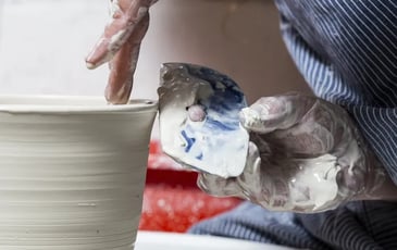 Découverte de Saint-Quentin-la-Poterie, capitale de la céramique, Ville & Métiers d'Art